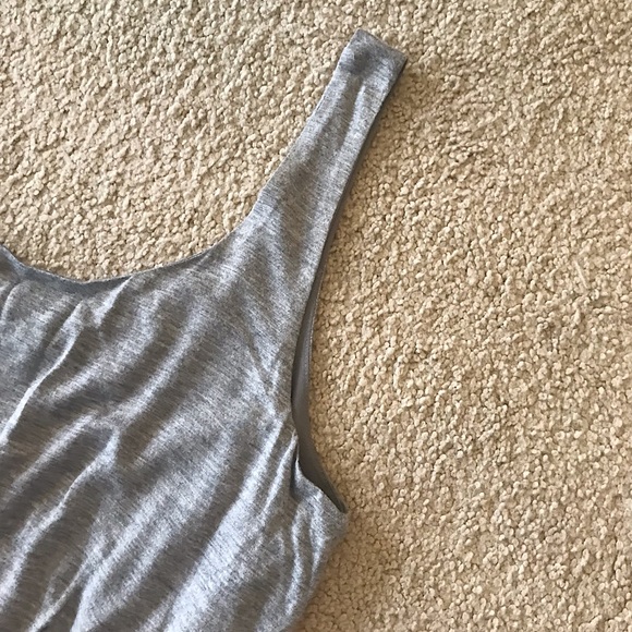 🆕🔥DELIA’S SUPER CUTE GRAY&PINK/CRISS CROSS BOW ON BACK SOLID ON THE FRONT MINI - Picture 6 of 16